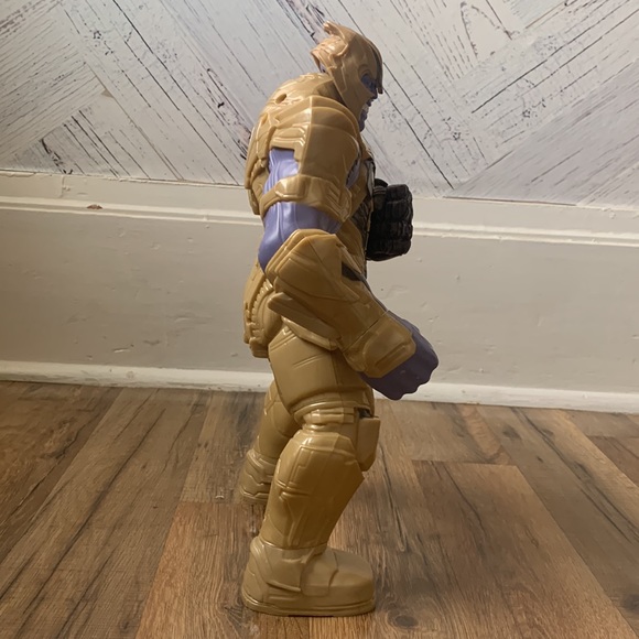 THANOS  Endgame Titan Hero THANOS  Talking Marvel Avengers - Picture 4 of 11